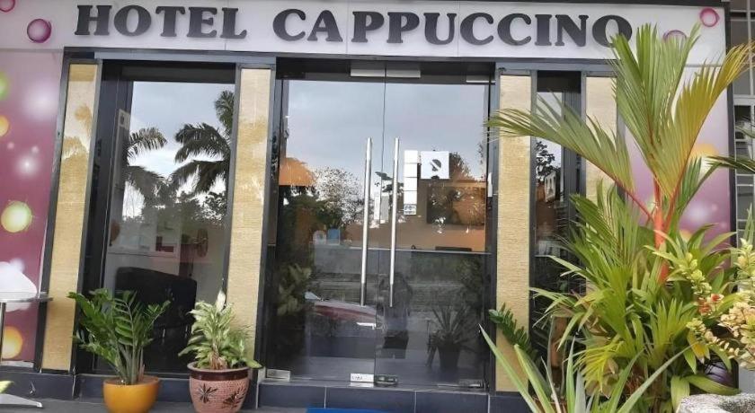 Cappuccino @ Mount Austin 2*